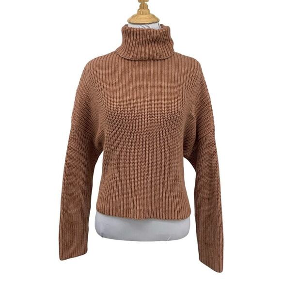 Abercrombie & Fitch Sweater Womens XS Extra Small Wheat Turtleneck Crop Ribbed - Picture 1 of 12